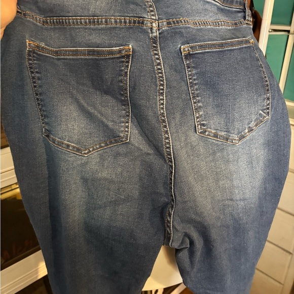 Celebrity Pink Women's Blue Jeans - Picture 4 of 4